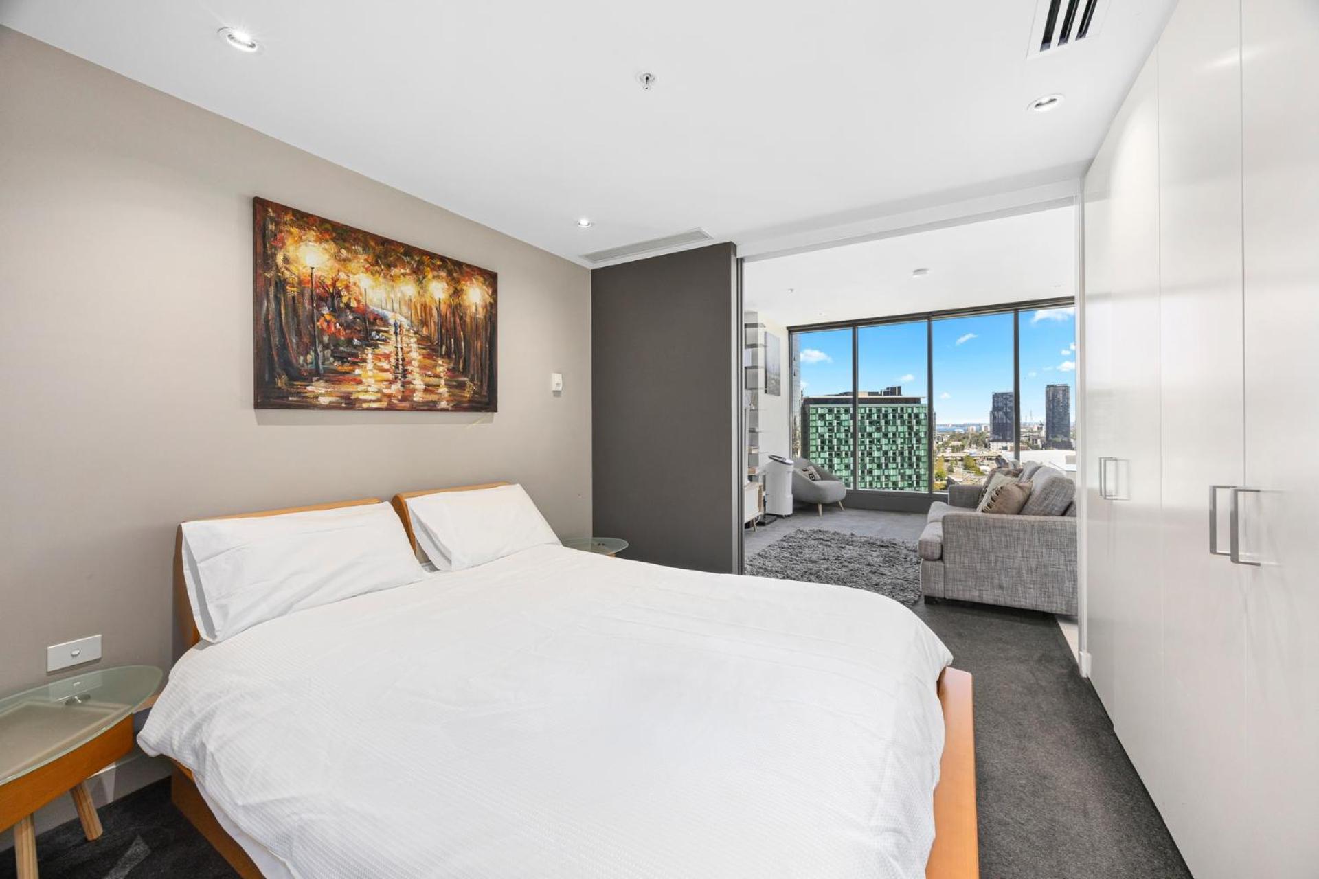 Luxury Designer Suite In Most Prestigious Location In Melbourne Exterior foto